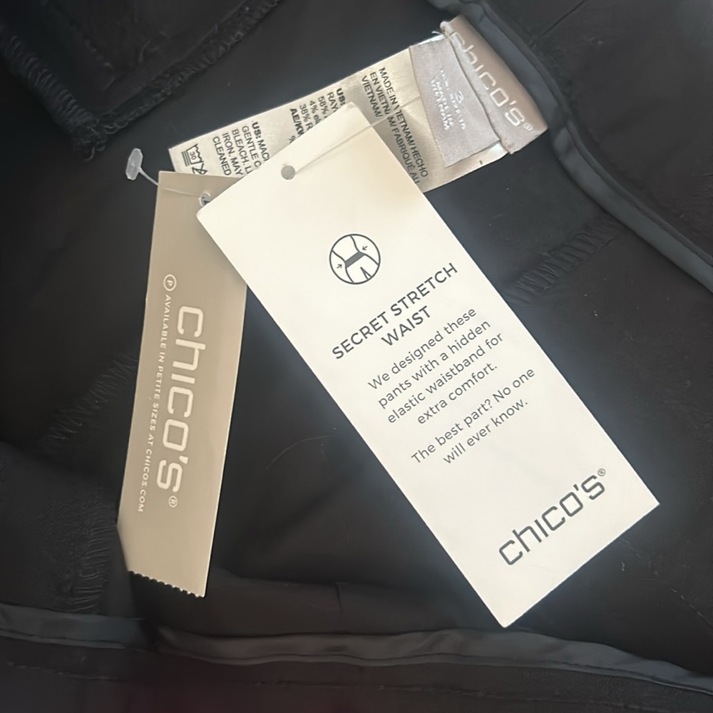 (NWT) Chico’s - Women Secret Stretch Straight Leg Crop Basic Pants - Picture 8 of 13